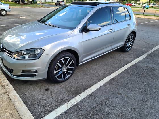 VOLKSWAGEN GOLF 1.4 TSI HIGHLINE 16V TOTAL FLEX 4P TIPTRONIC VOLKSWAGEN GOLF 1.4 TSI HIGHLINE 16V TOTAL FLEX 4P TIPTRONIC